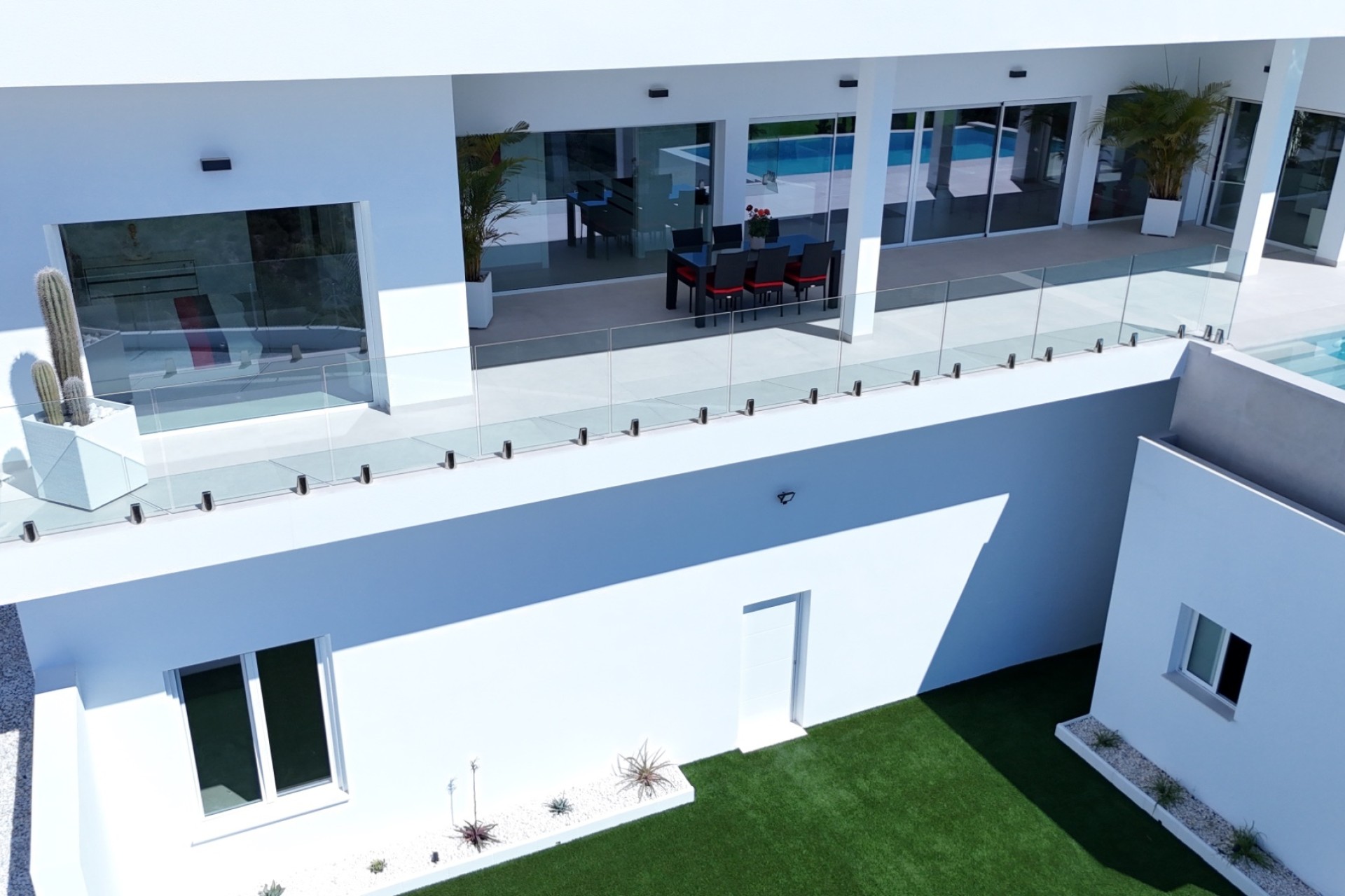 Resale - Detached Villa -
La Marina