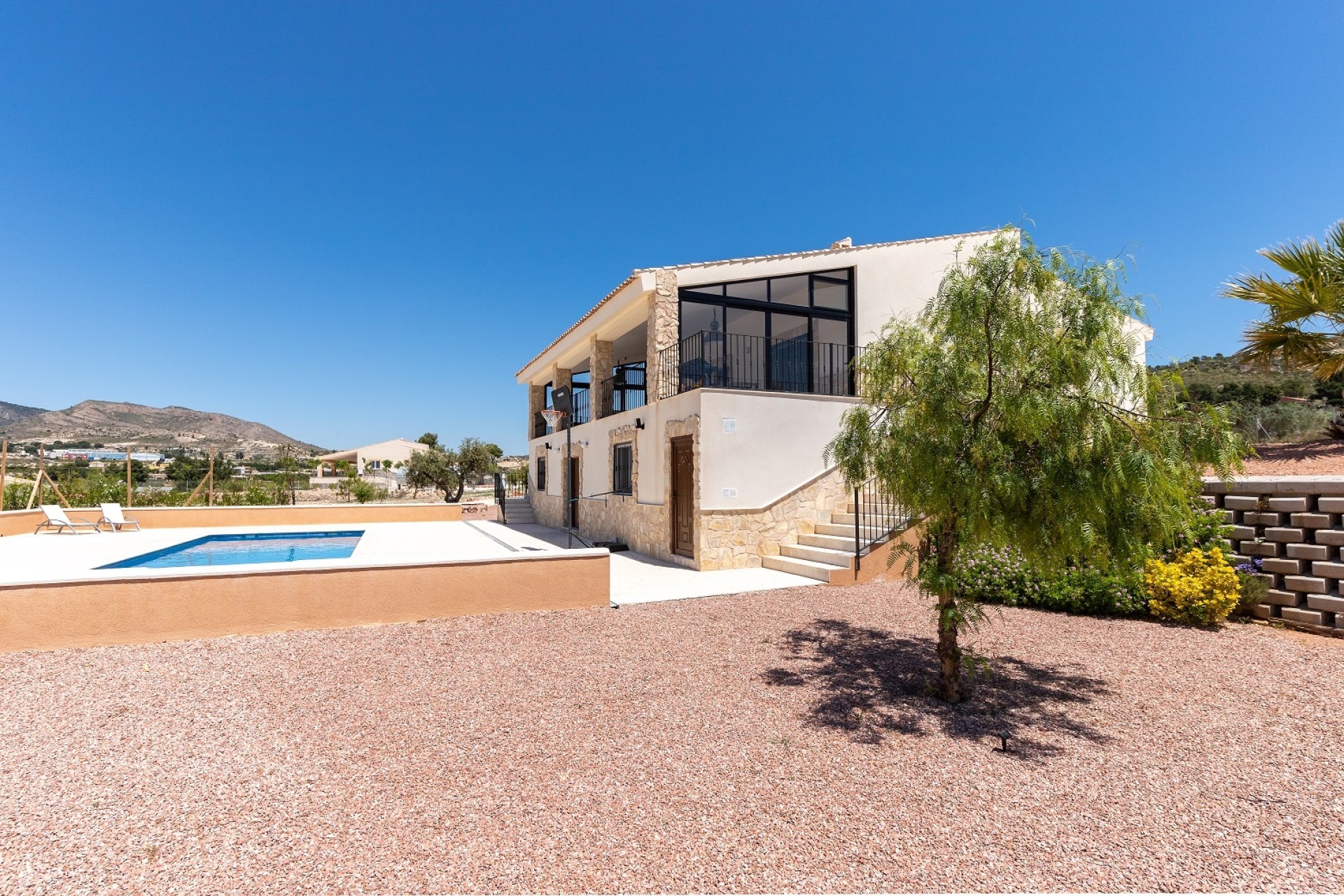 Resale - Detached Villa -
La Romana