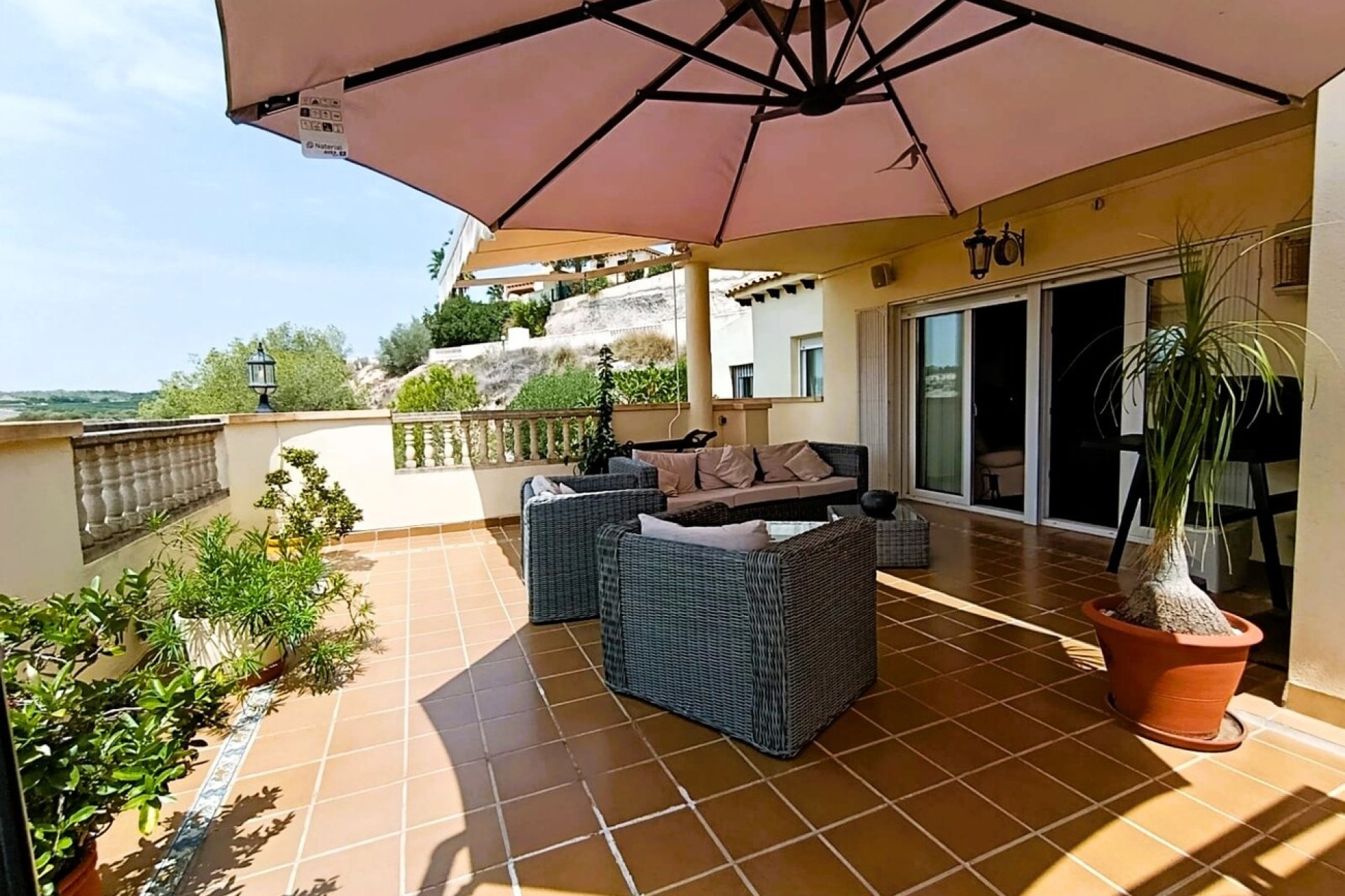 Resale - Detached Villa -
Las Ramblas Golf - Inland
