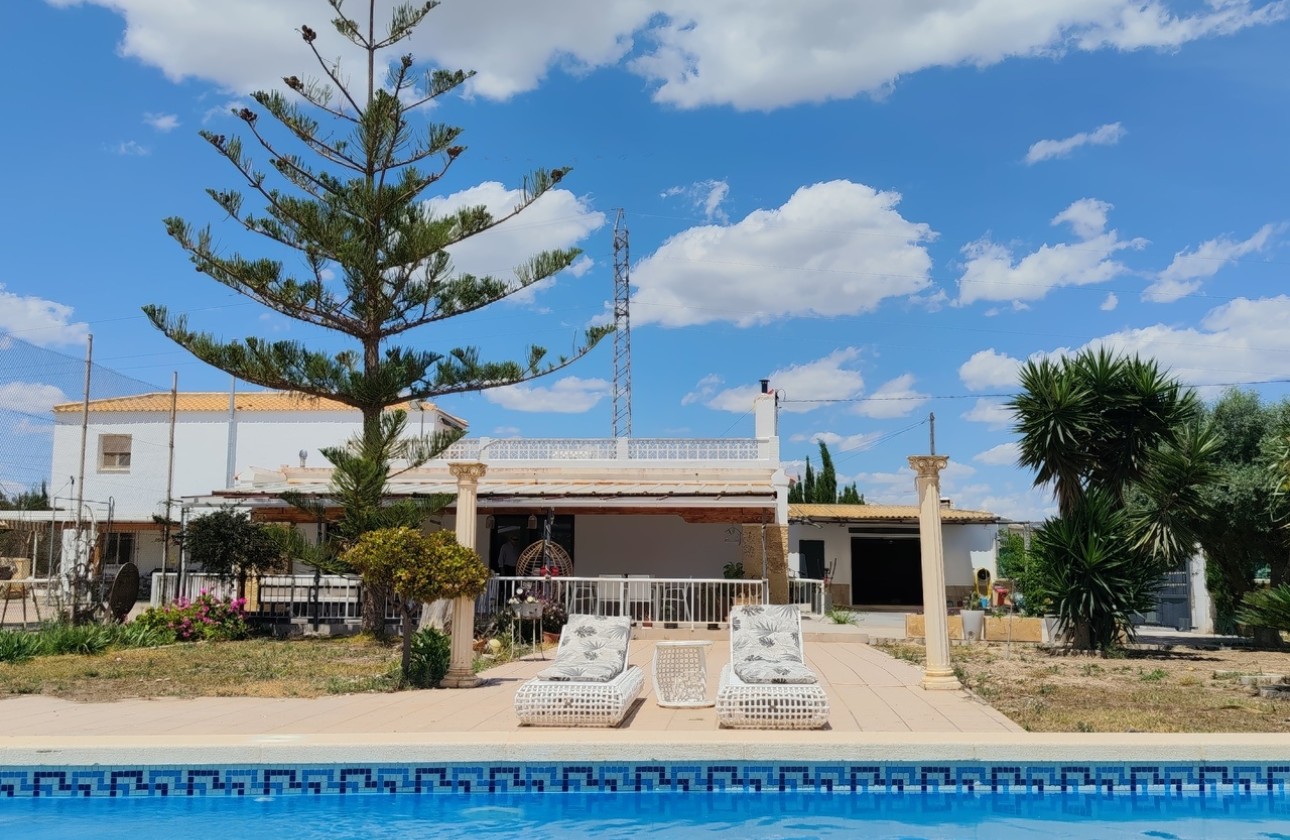Resale - Detached Villa -
Los Montesinos - Costa Blanca