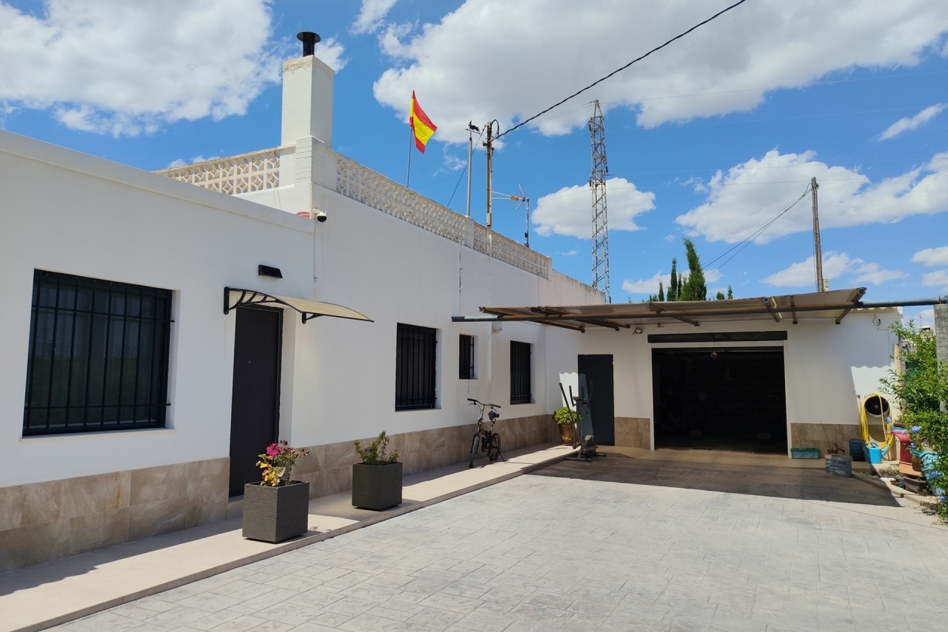 Resale - Detached Villa -
Los Montesinos - Costa Blanca