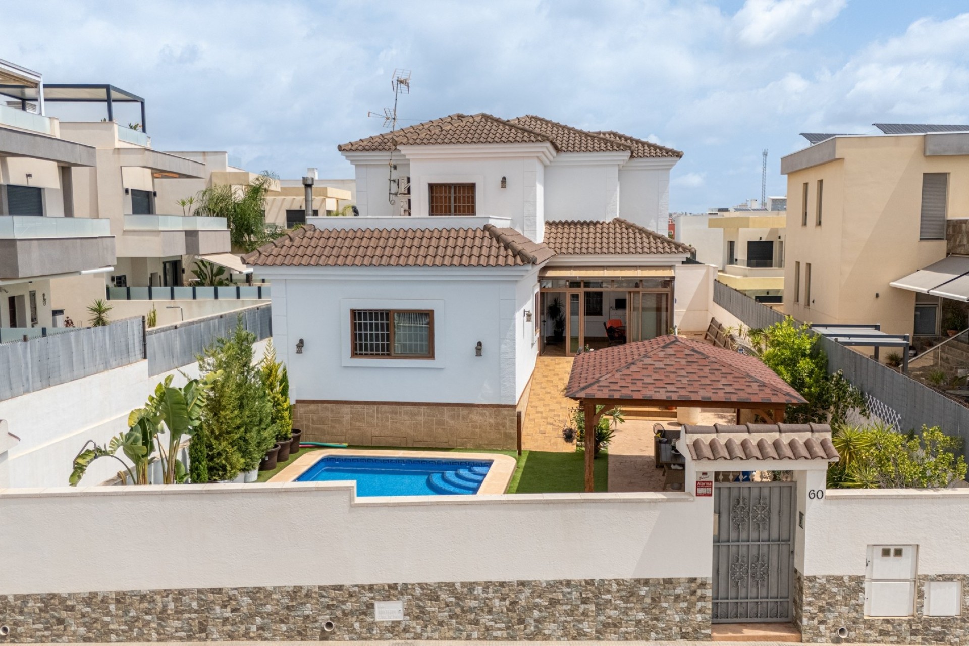Resale - Detached Villa -
Los Montesinos - La Herrada