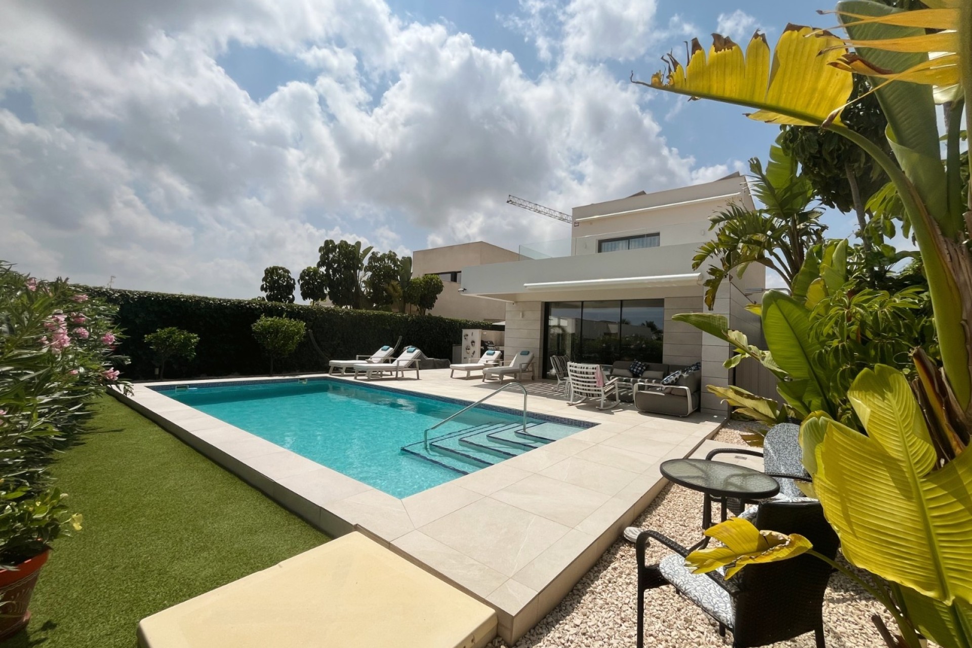 Resale - Detached Villa -
Los Montesinos - La Herrada