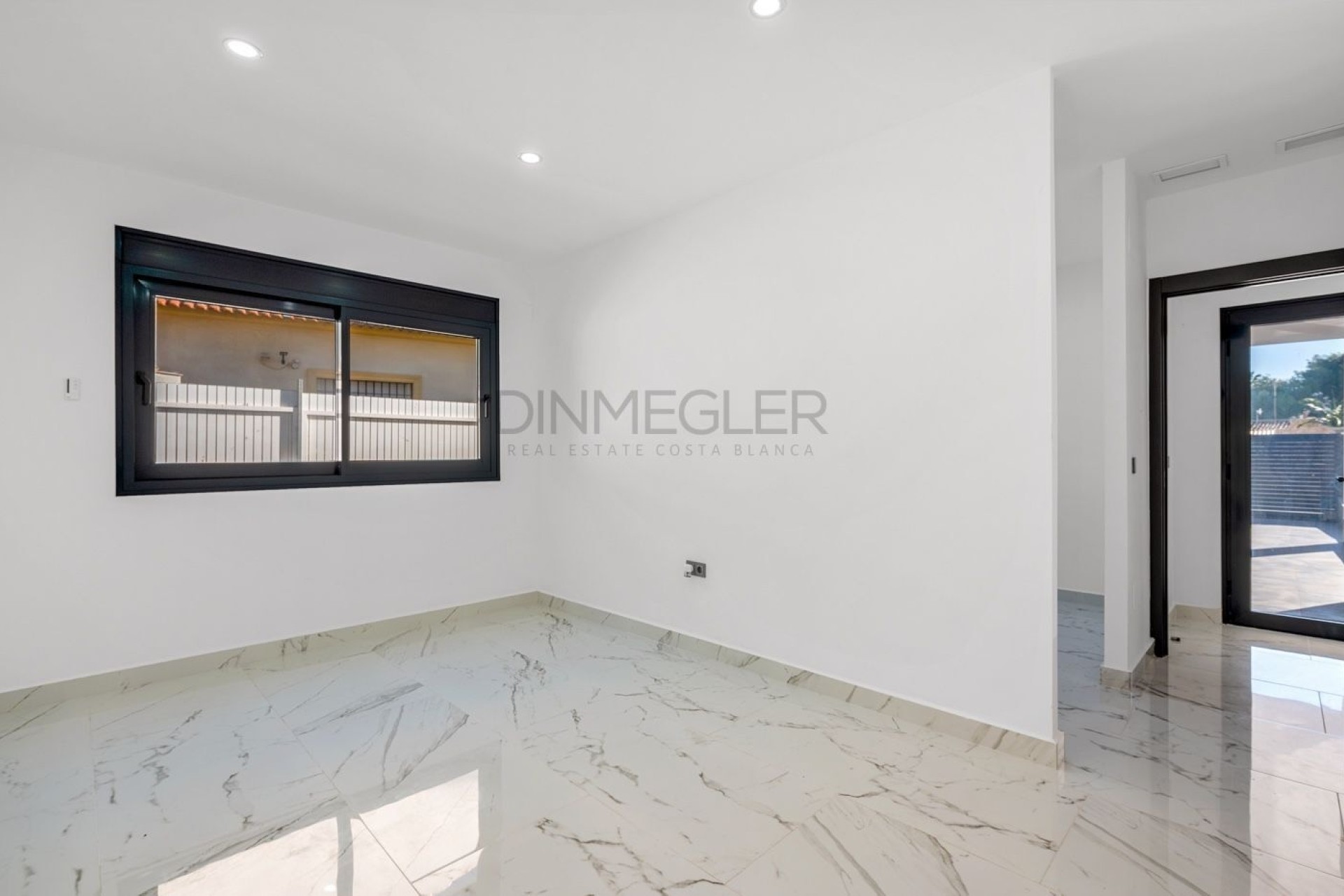 Resale - Detached Villa -
Orihuela Costa - Campoamor