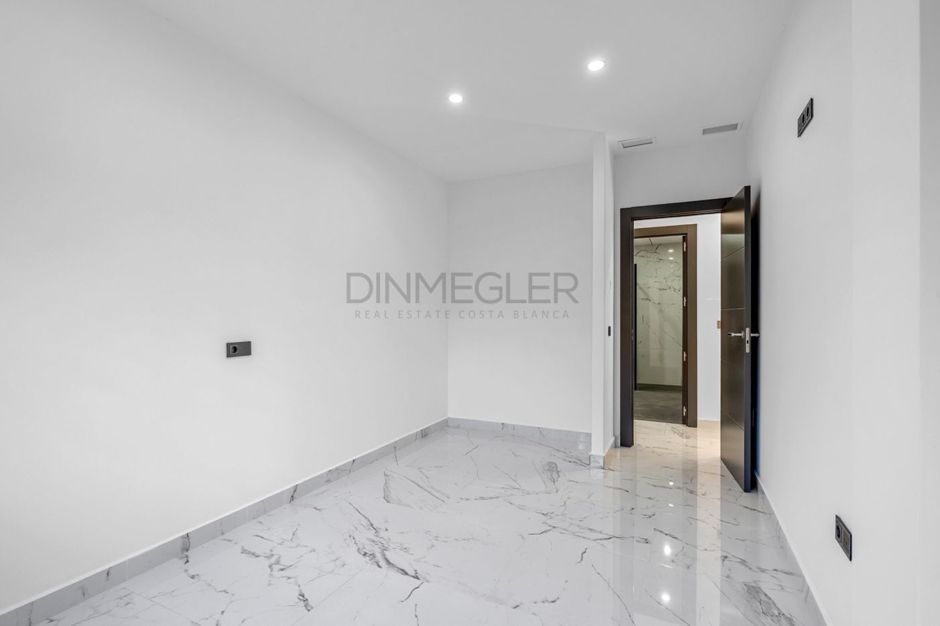 Resale - Detached Villa -
Orihuela Costa - Campoamor
