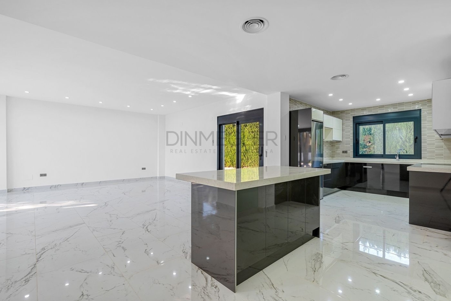 Resale - Detached Villa -
Orihuela Costa - Campoamor