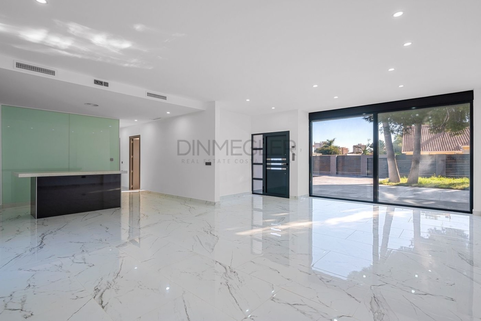 Resale - Detached Villa -
Orihuela Costa - Campoamor