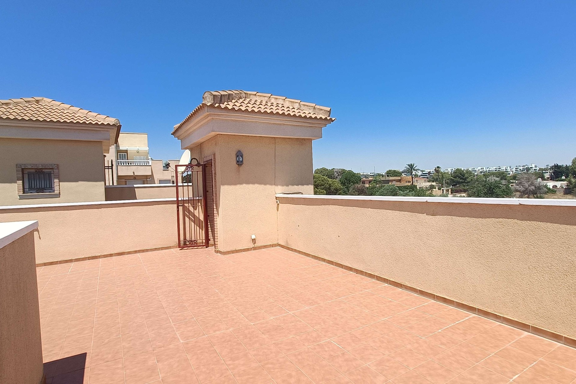 Resale - Detached Villa -
Orihuela Costa - Castillo de Don Juan