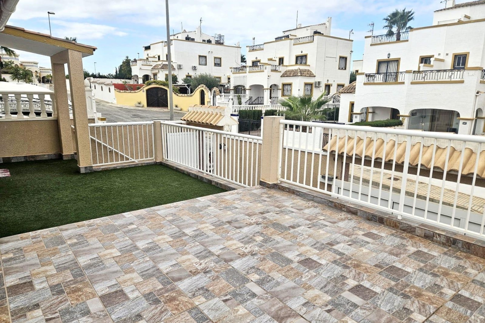 Resale - Detached Villa -
Orihuela Costa - Dream Hills