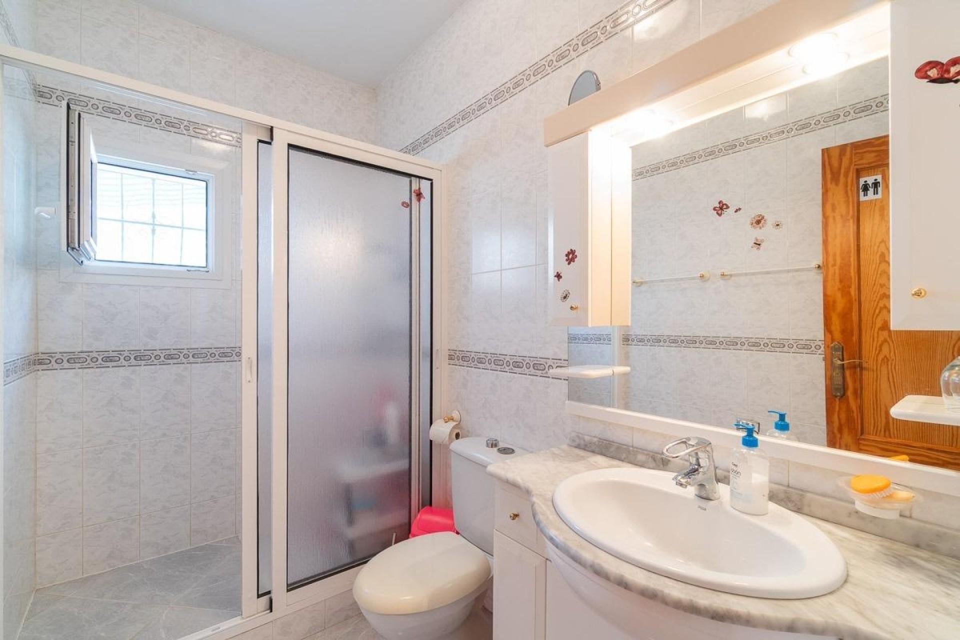 Resale - Detached Villa -
Orihuela Costa - La Florida
