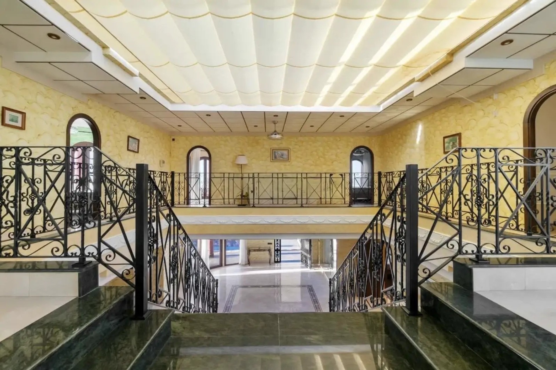 Resale - Detached Villa -
Orihuela Costa - La Zenia
