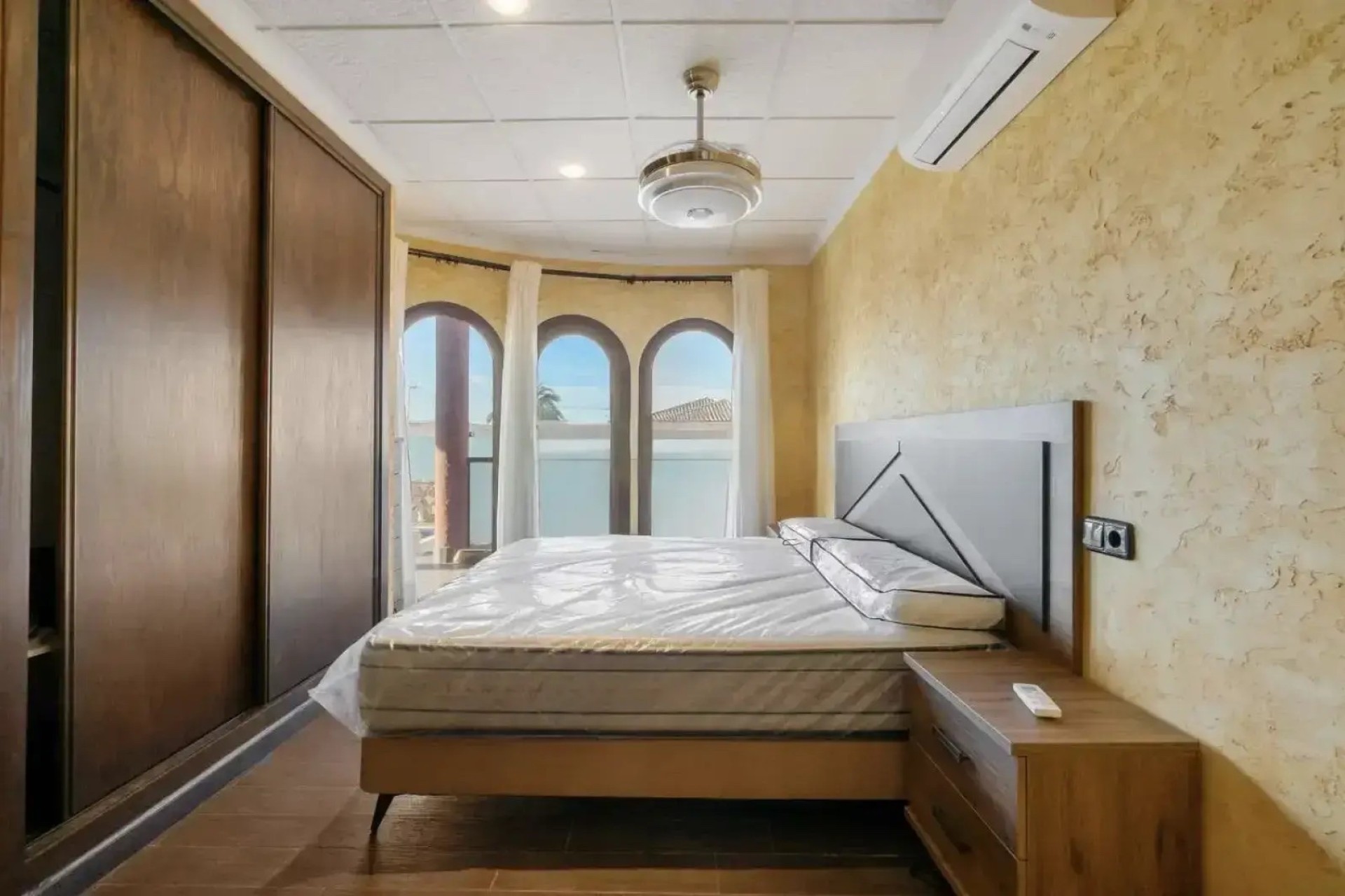 Resale - Detached Villa -
Orihuela Costa - La Zenia