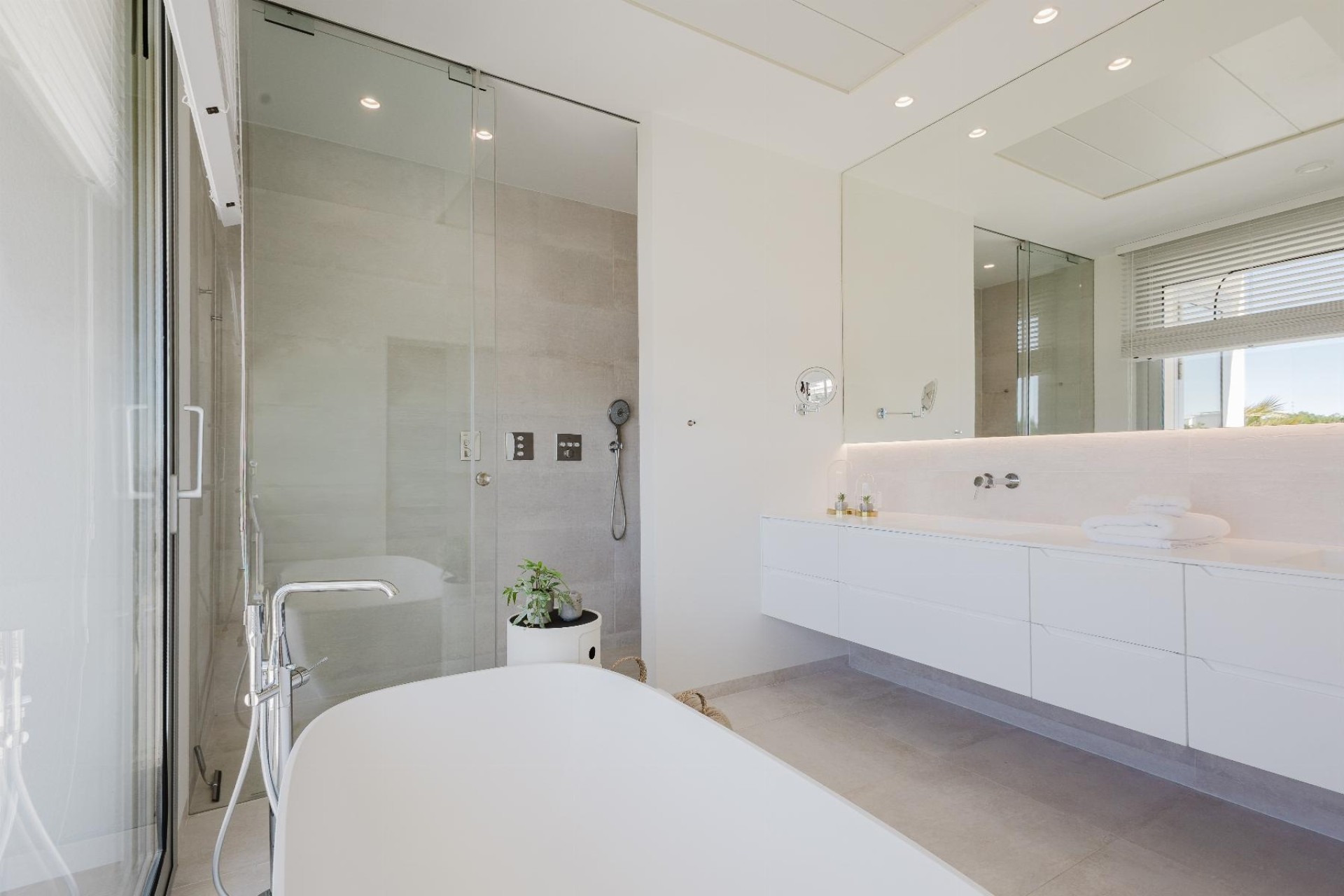Resale - Detached Villa -
Orihuela Costa - Las Colinas Golf