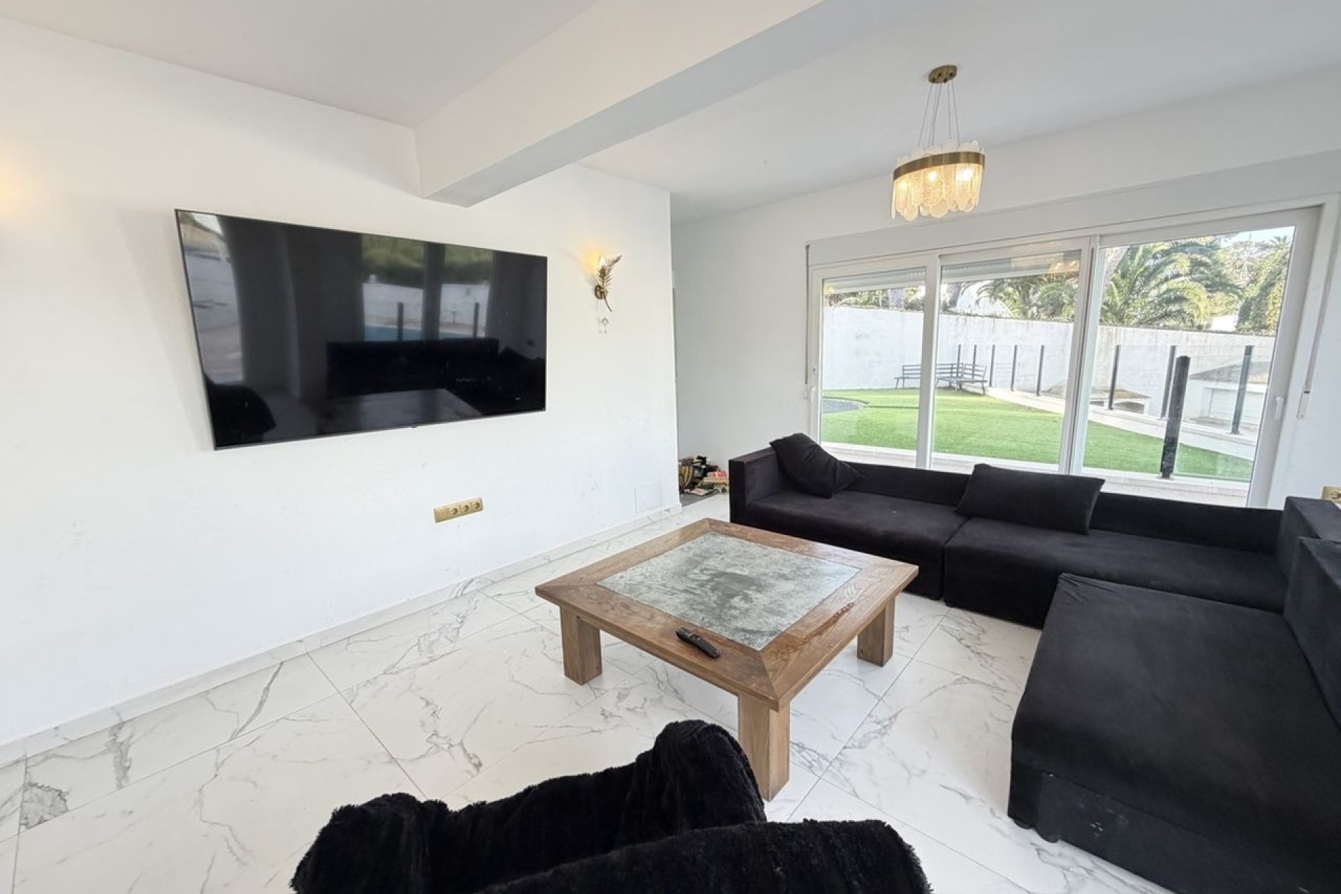 Resale - Detached Villa -
Orihuela Costa - Las Filipinas