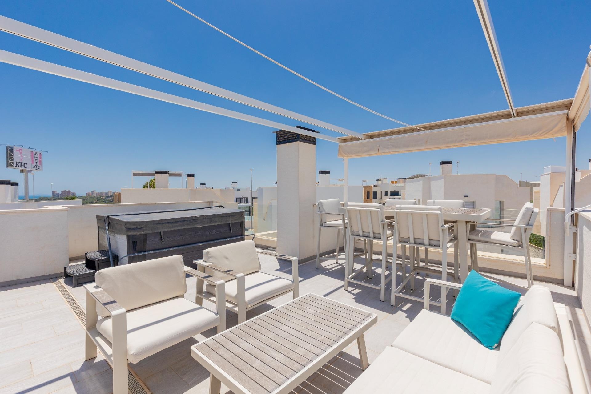 Resale - Detached Villa -
Orihuela Costa - Lomas de Cabo Roig