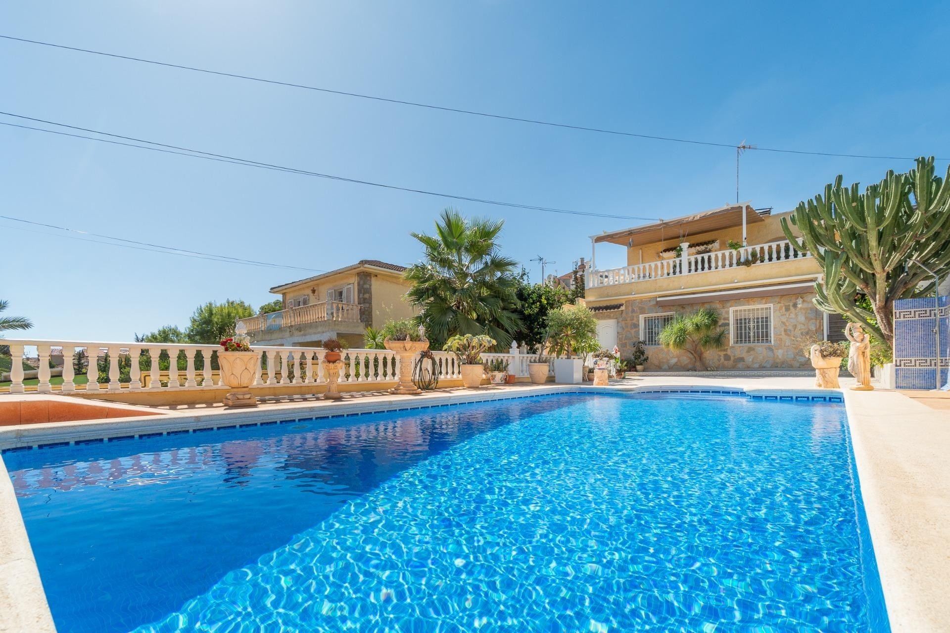 Resale - Detached Villa -
Orihuela Costa - Los Balcones