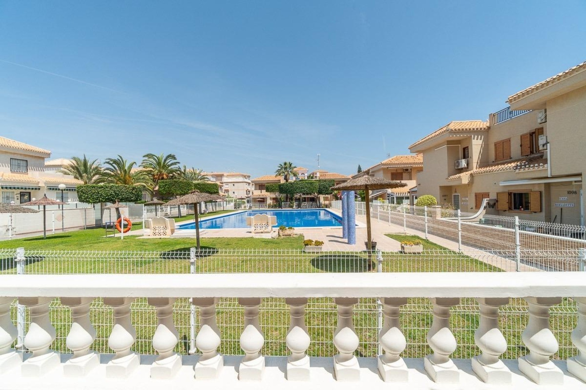 Resale - Detached Villa -
Orihuela Costa - Playa Flamenca