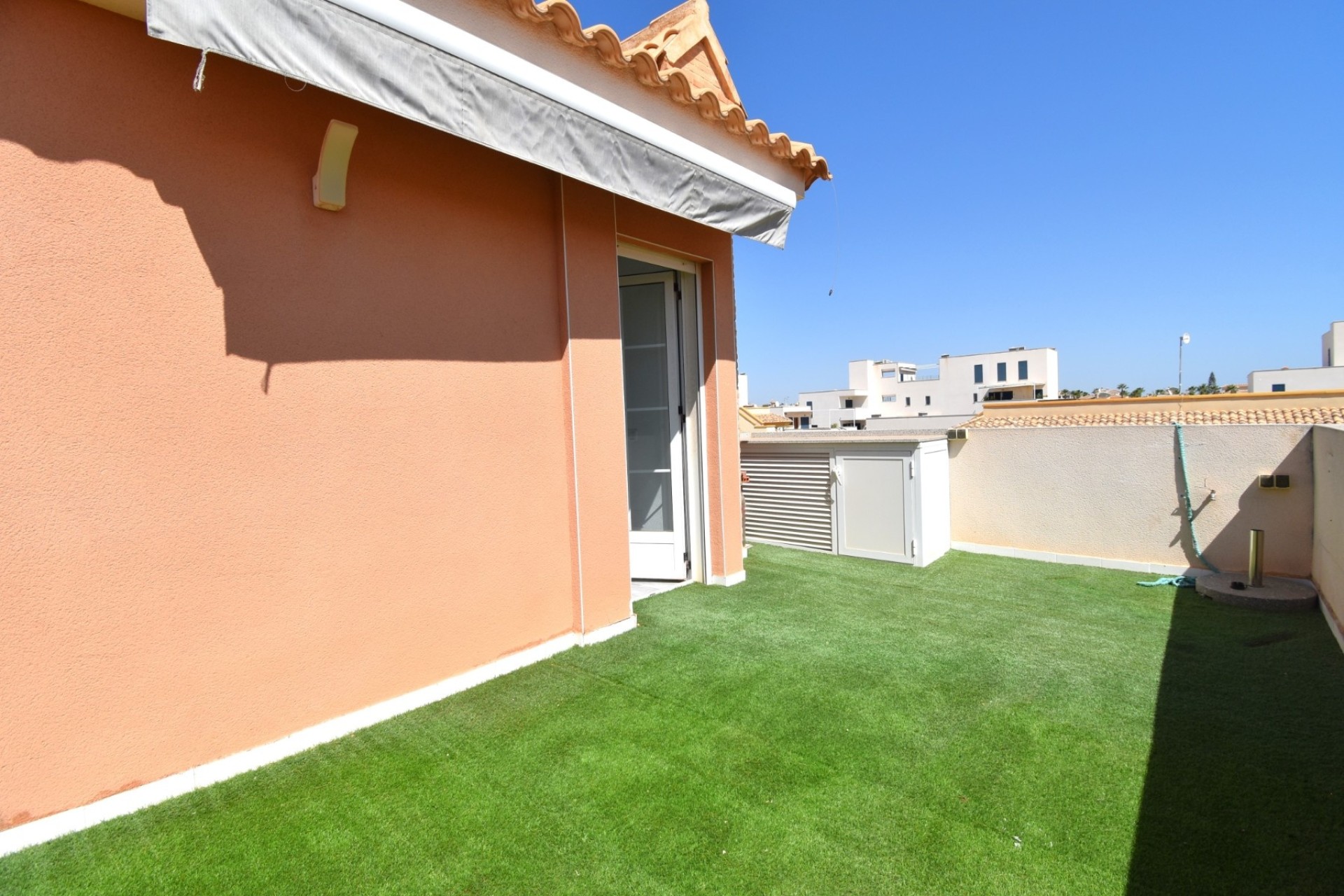 Resale - Detached Villa -
Orihuela Costa - Playa Flamenca