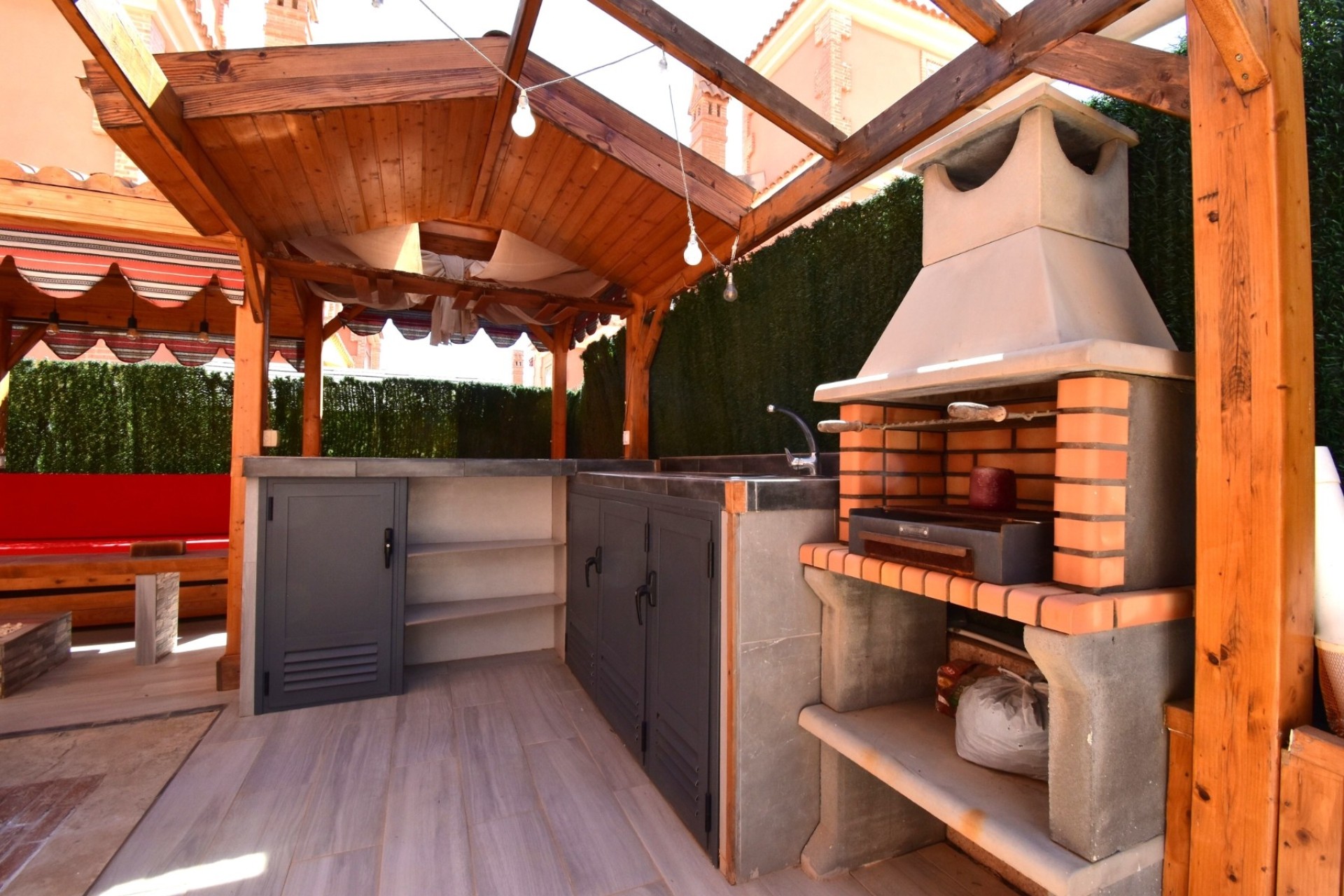 Resale - Detached Villa -
Orihuela Costa - Playa Flamenca