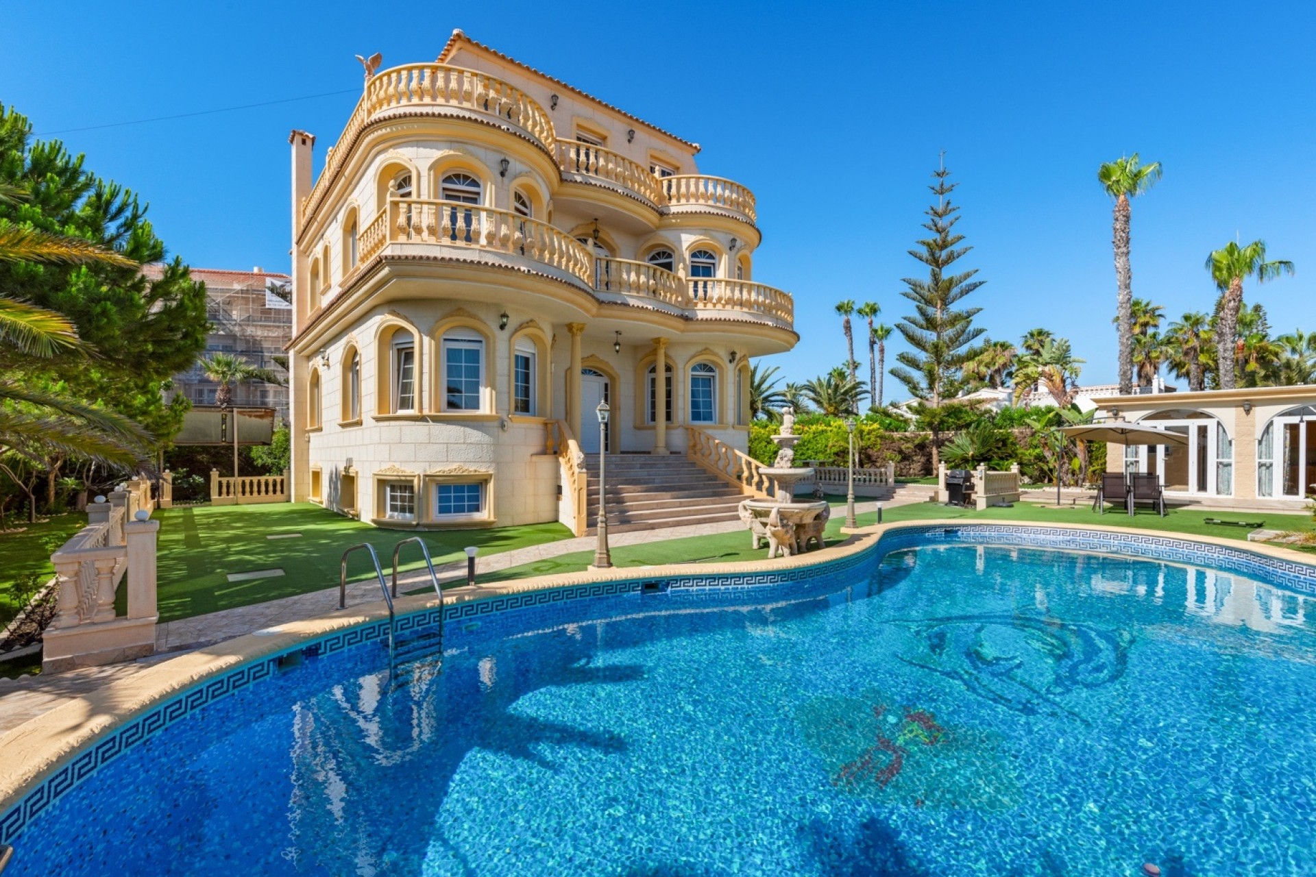 Resale - Detached Villa -
Orihuela Costa - Playa Flamenca