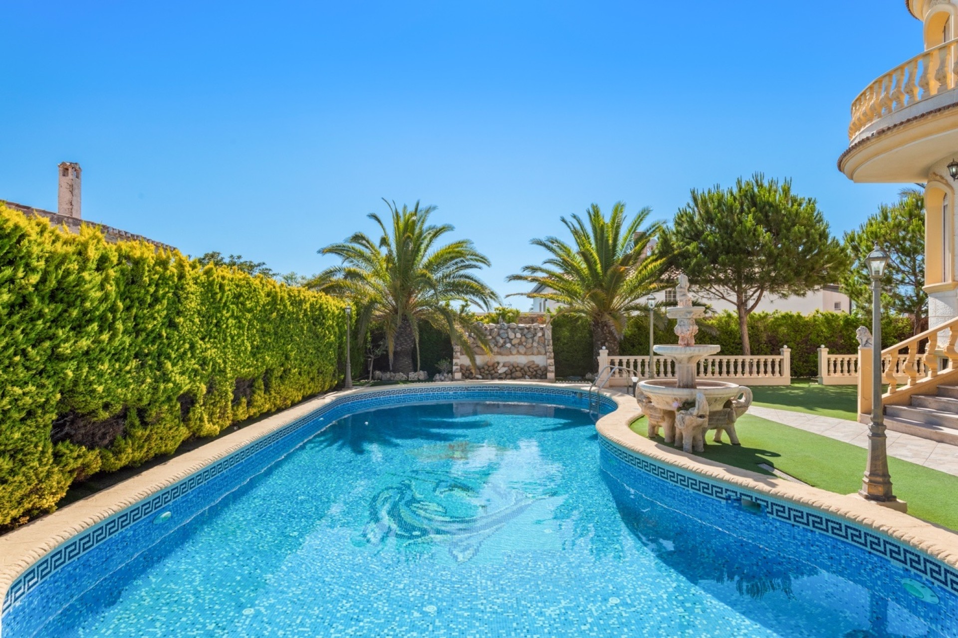 Resale - Detached Villa -
Orihuela Costa - Playa Flamenca