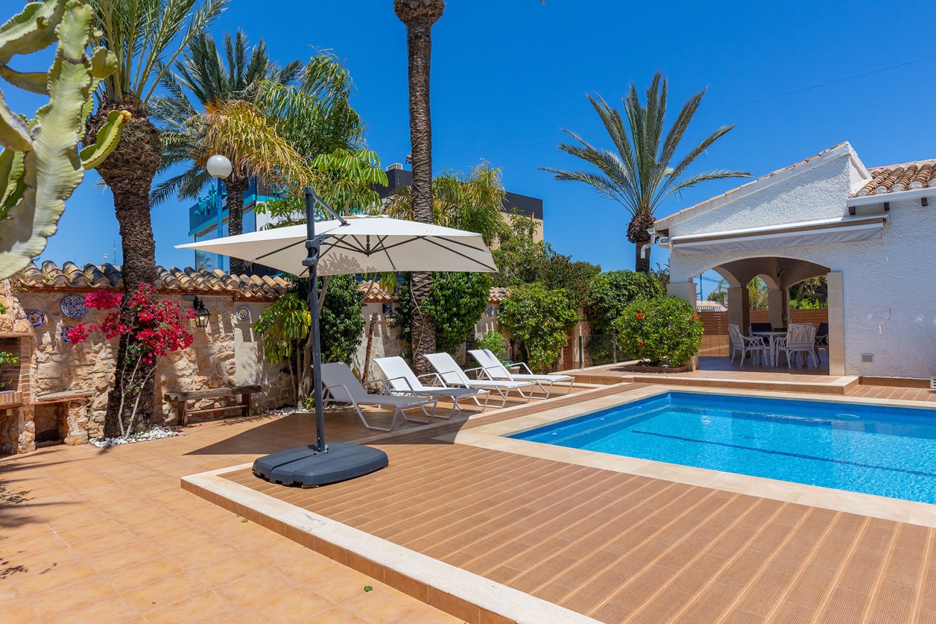 Resale - Detached Villa -
Orihuela Costa - Punta Prima