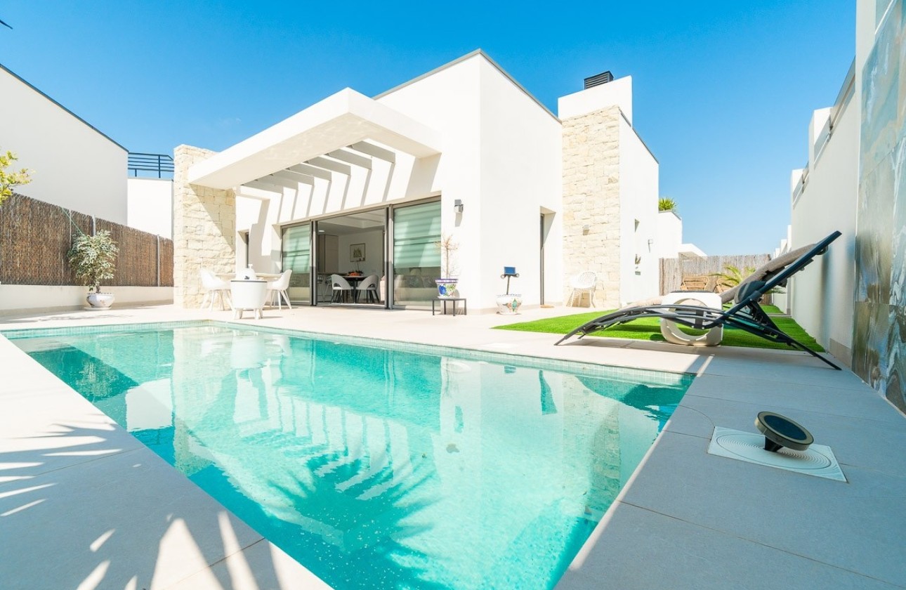 Resale - Detached Villa -
Orihuela Costa - Villamartin Golf