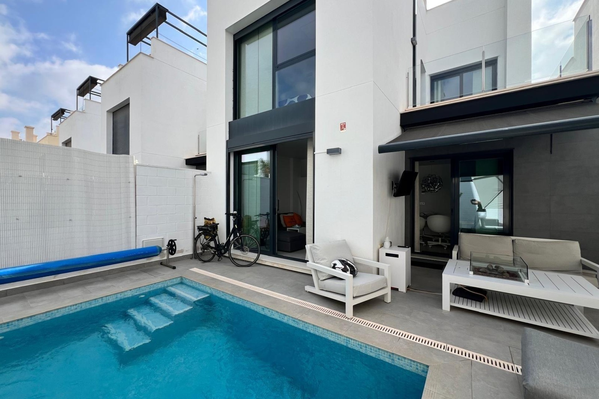 Resale - Detached Villa -
Orihuela Costa - Villamartín-Las Filipinas