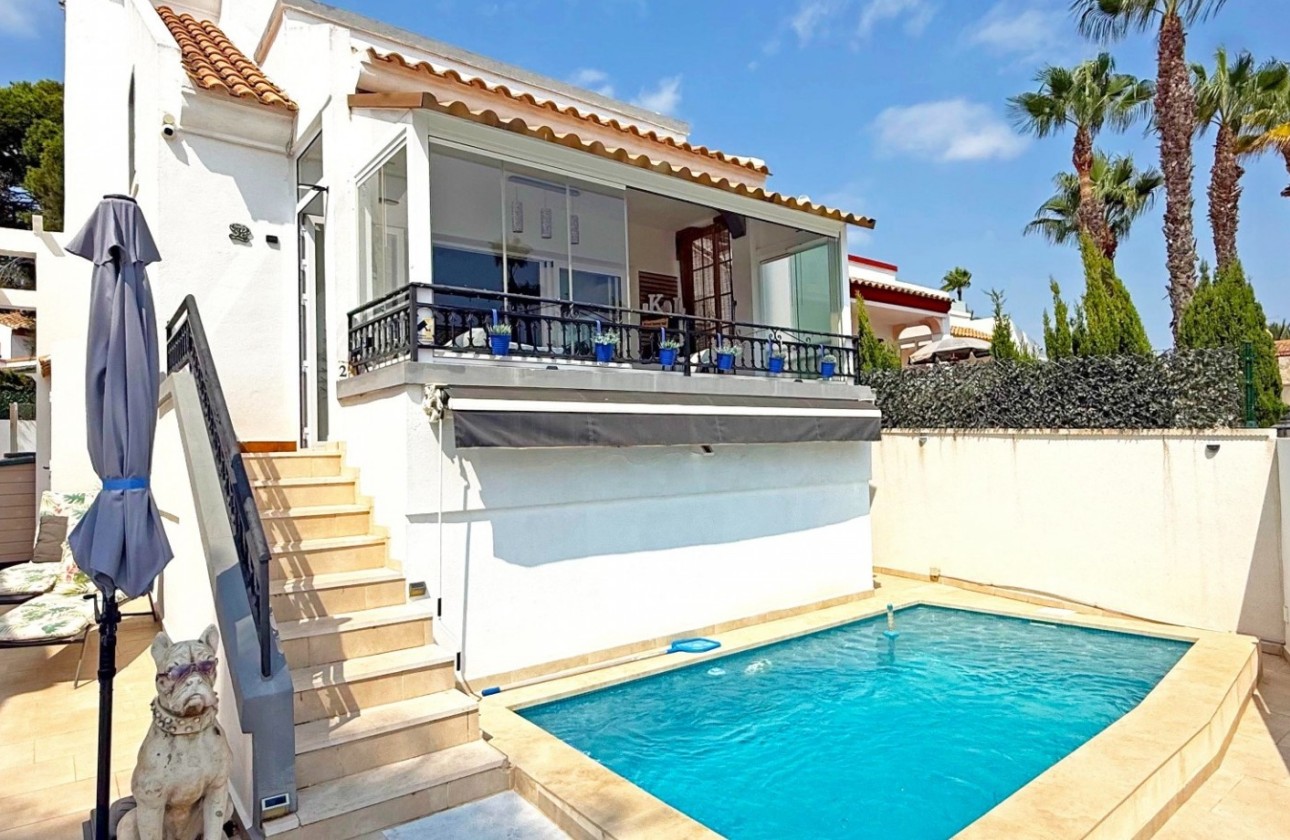 Resale - Detached Villa -
Orihuela Costa - Villamartín