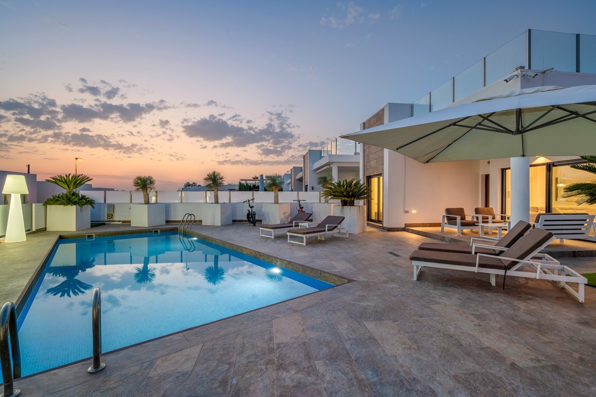 Resale - Detached Villa -
Orihuela Costa - Villamartín