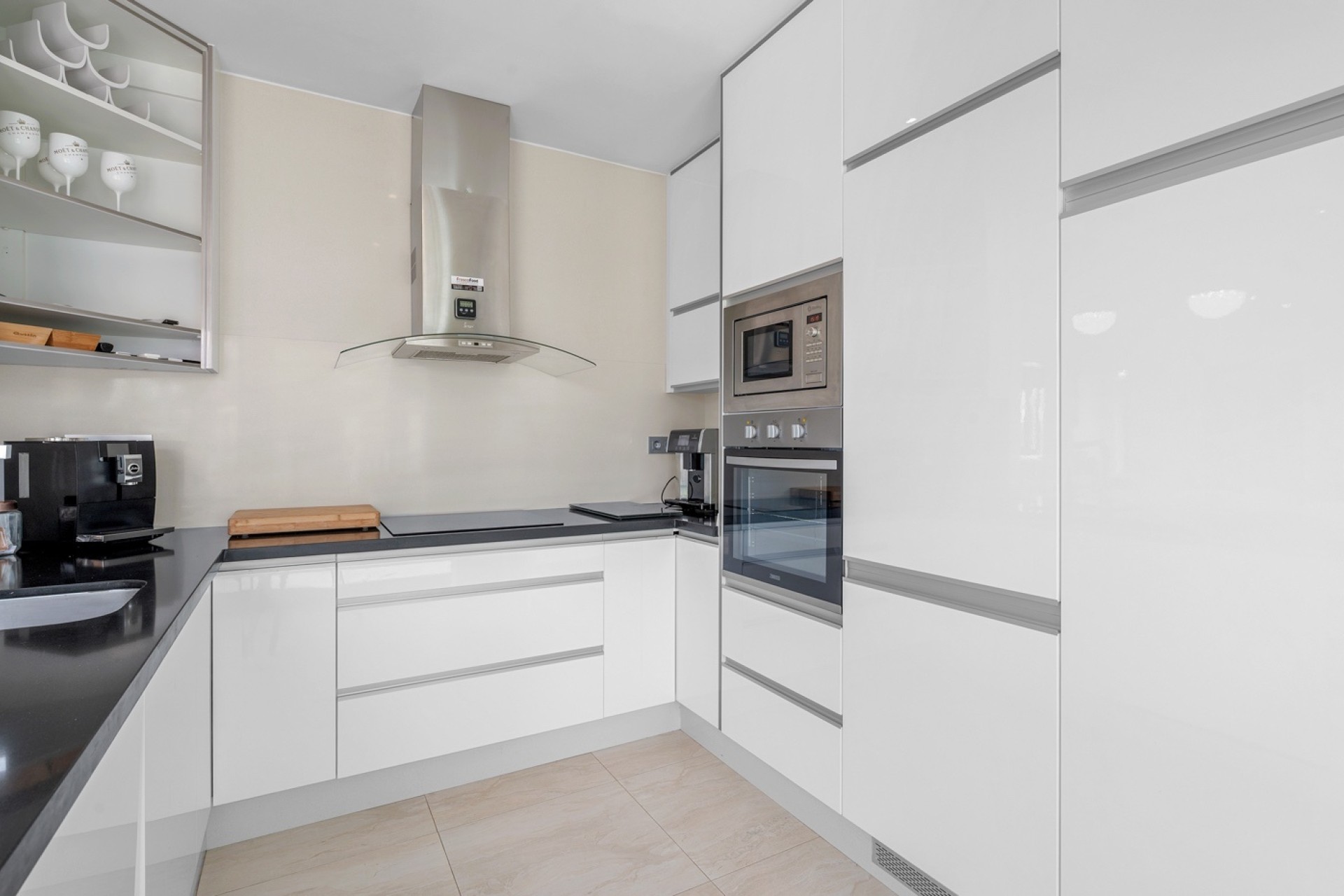 Resale - Detached Villa -
Orihuela Costa - Villamartín