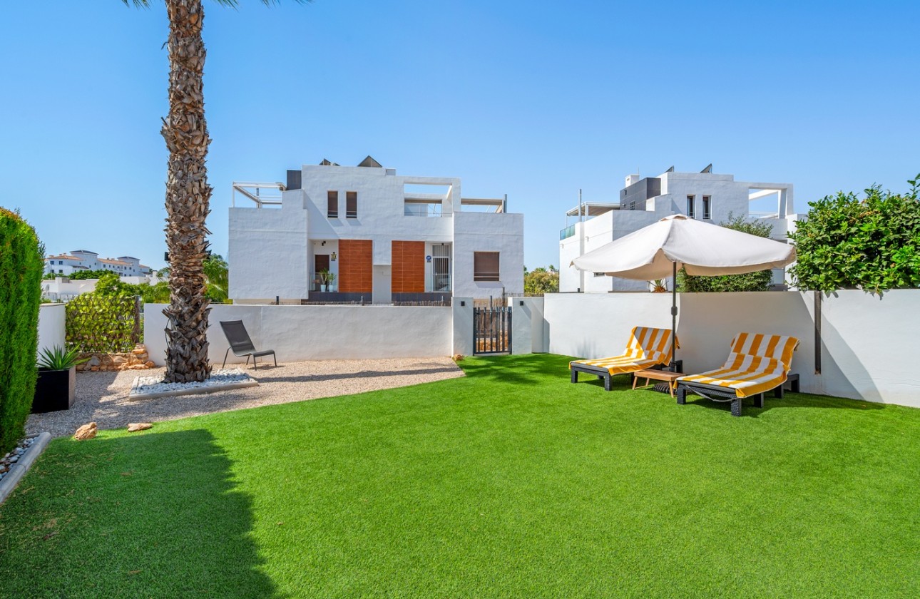 Resale - Detached Villa -
Orihuela Costa - Villamartín