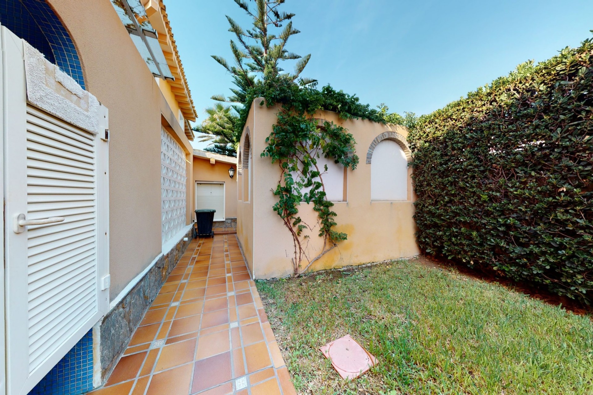 Resale - Detached Villa -
Orihuela Costa