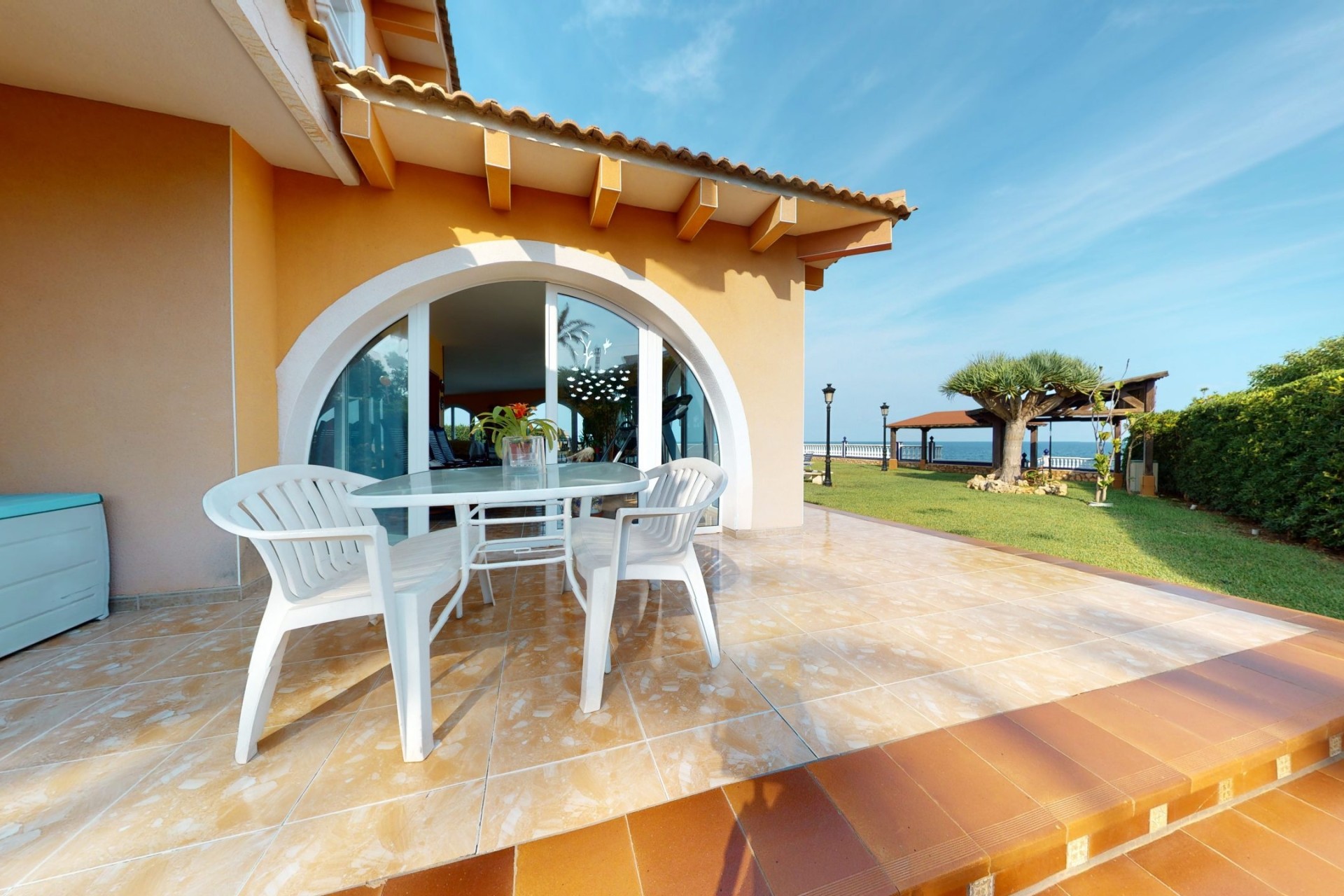 Resale - Detached Villa -
Orihuela Costa