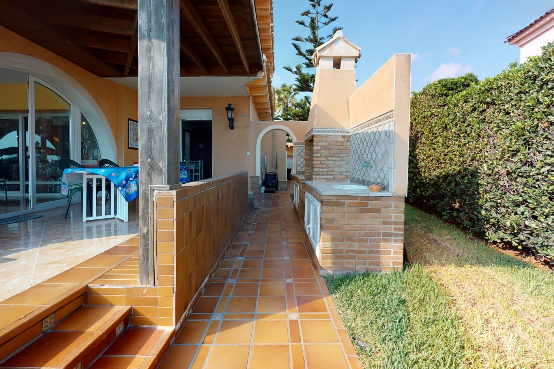 Resale - Detached Villa -
Orihuela Costa