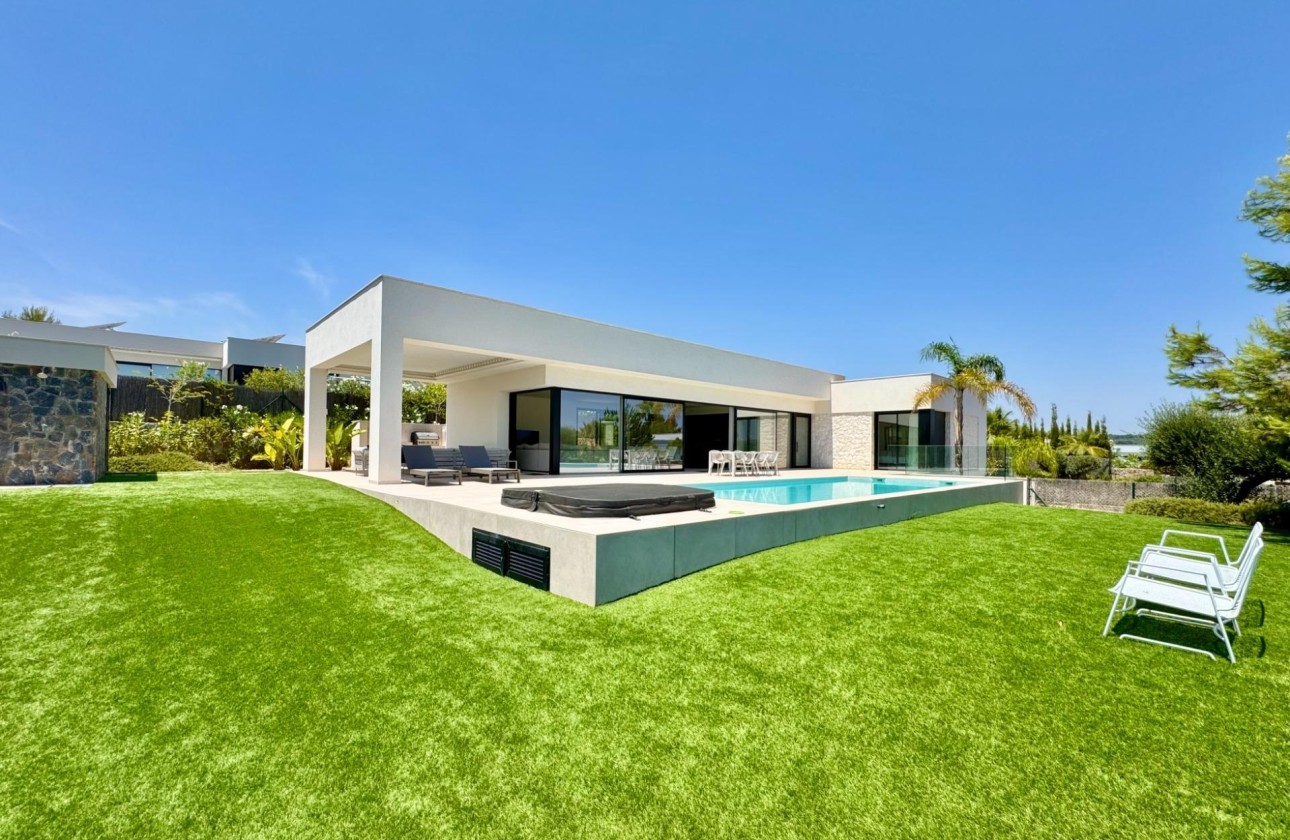 Resale - Detached Villa -
Orihuela - Las Colinas Golf
