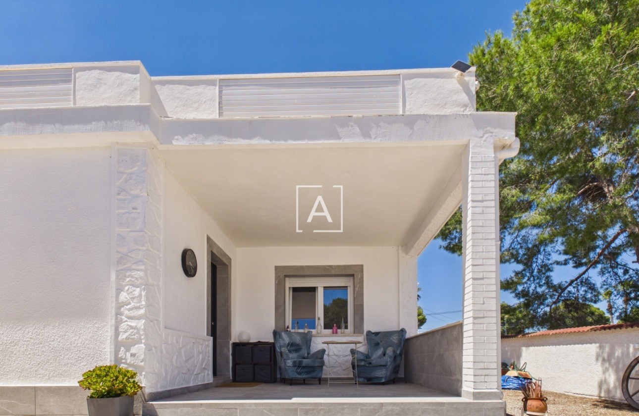 Resale - Detached Villa -
Pinar de Campoverde