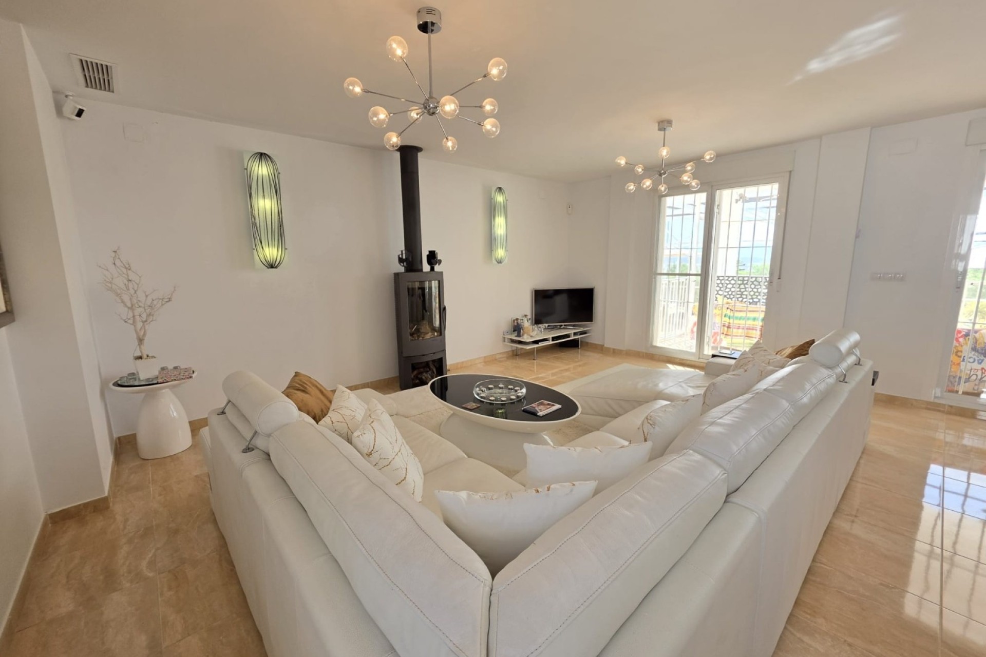 Resale - Detached Villa -
Pinoso