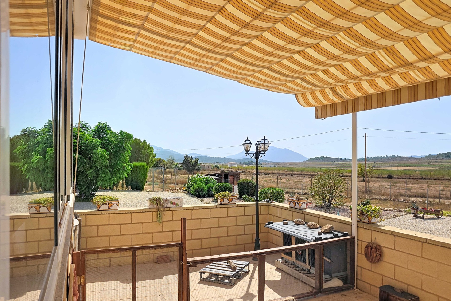 Resale - Detached Villa -
Pinoso