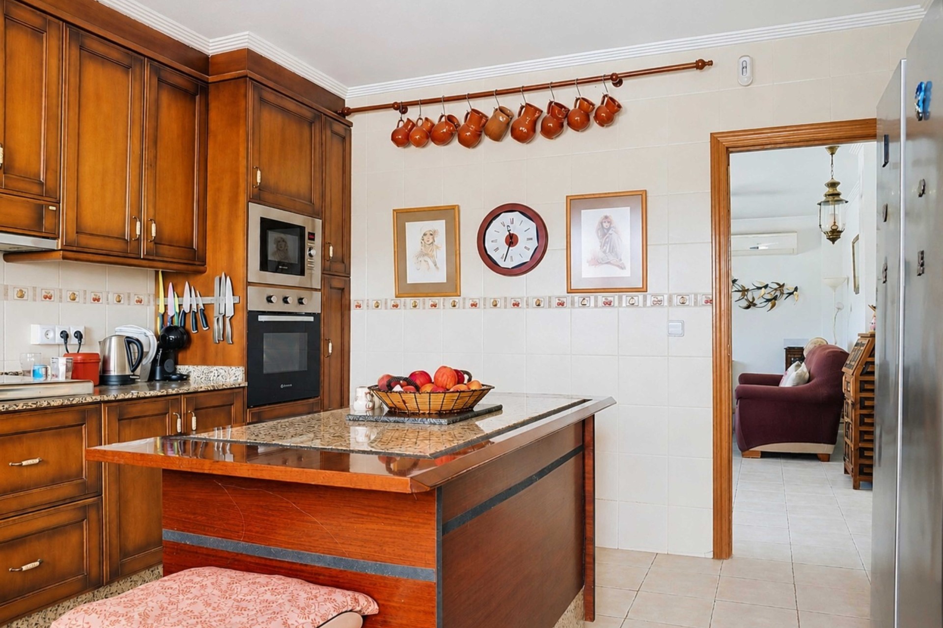 Resale - Detached Villa -
Pinoso