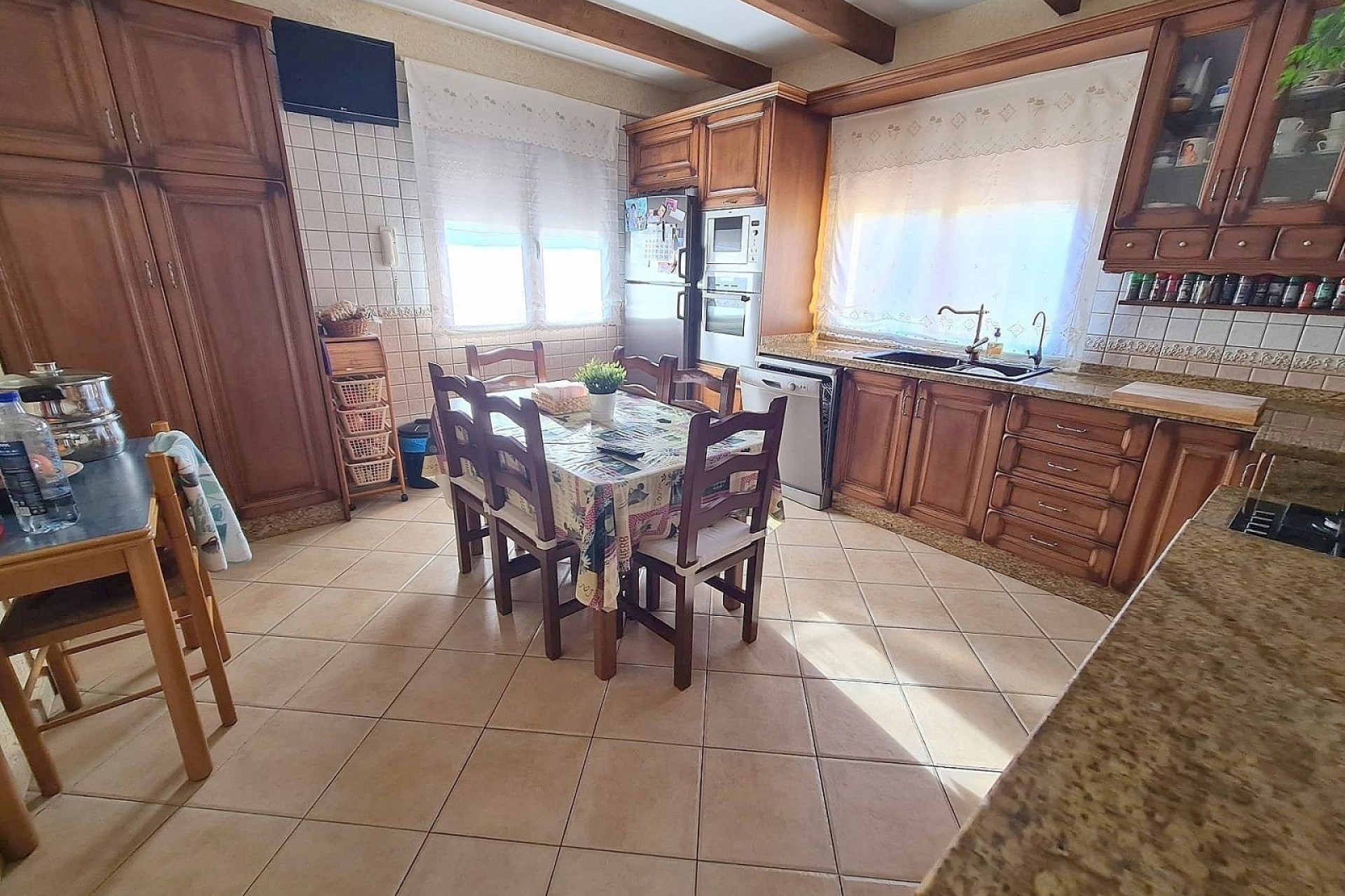 Resale - Detached Villa -
Pinoso