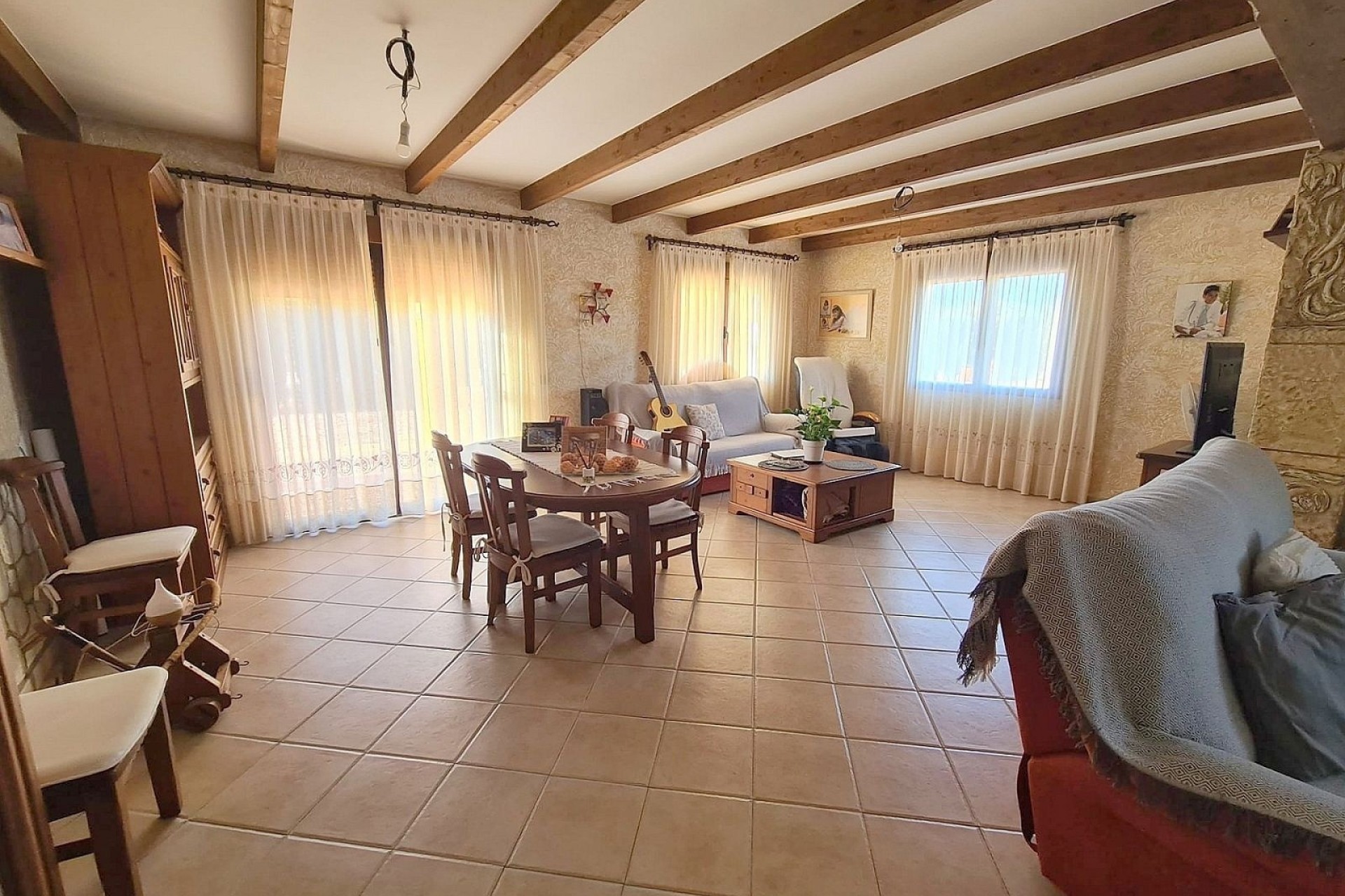 Resale - Detached Villa -
Pinoso