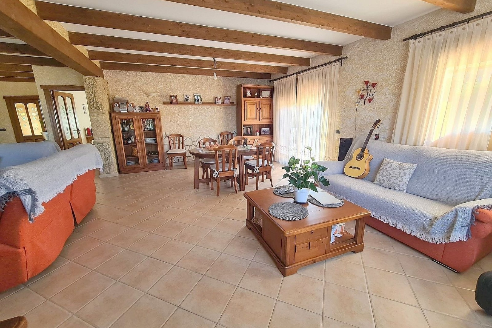 Resale - Detached Villa -
Pinoso