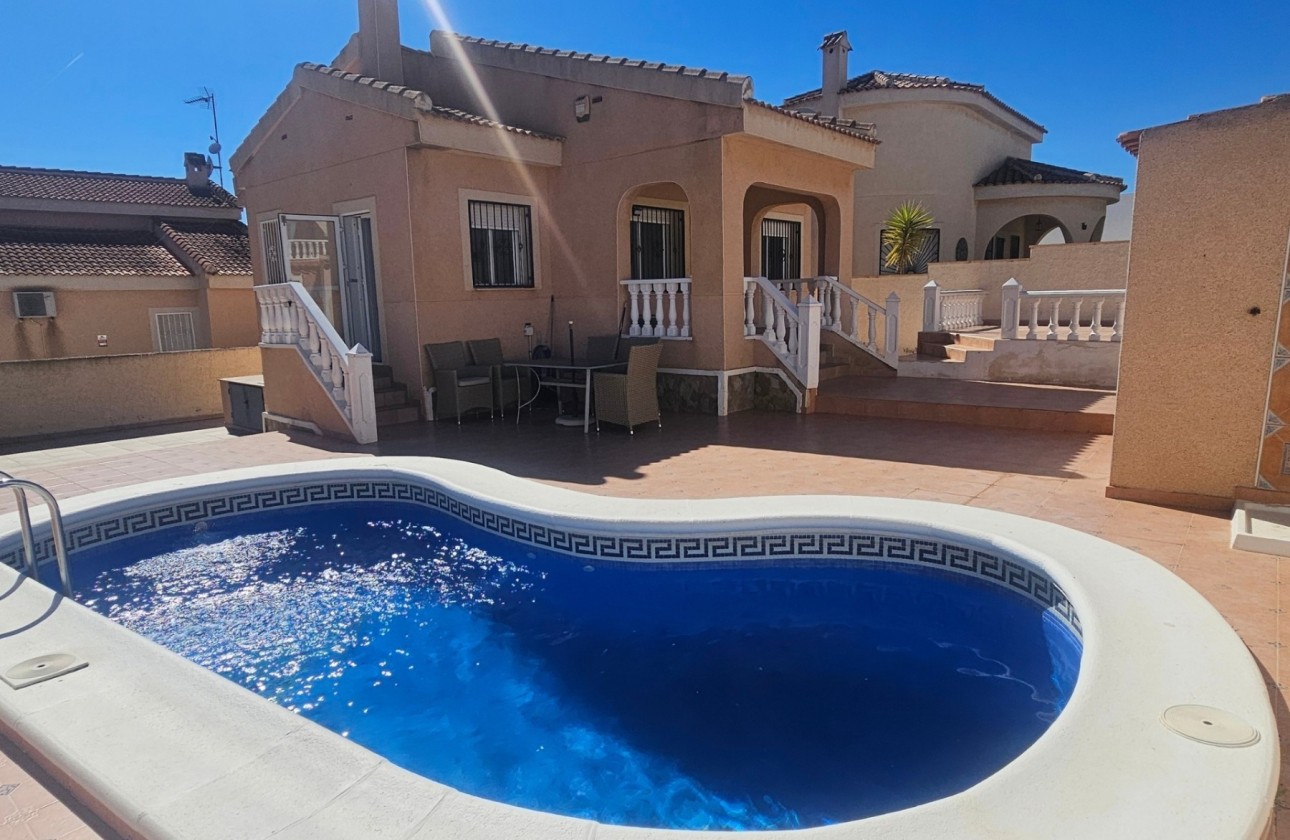 Resale - Detached Villa -
Rojales - Benimar