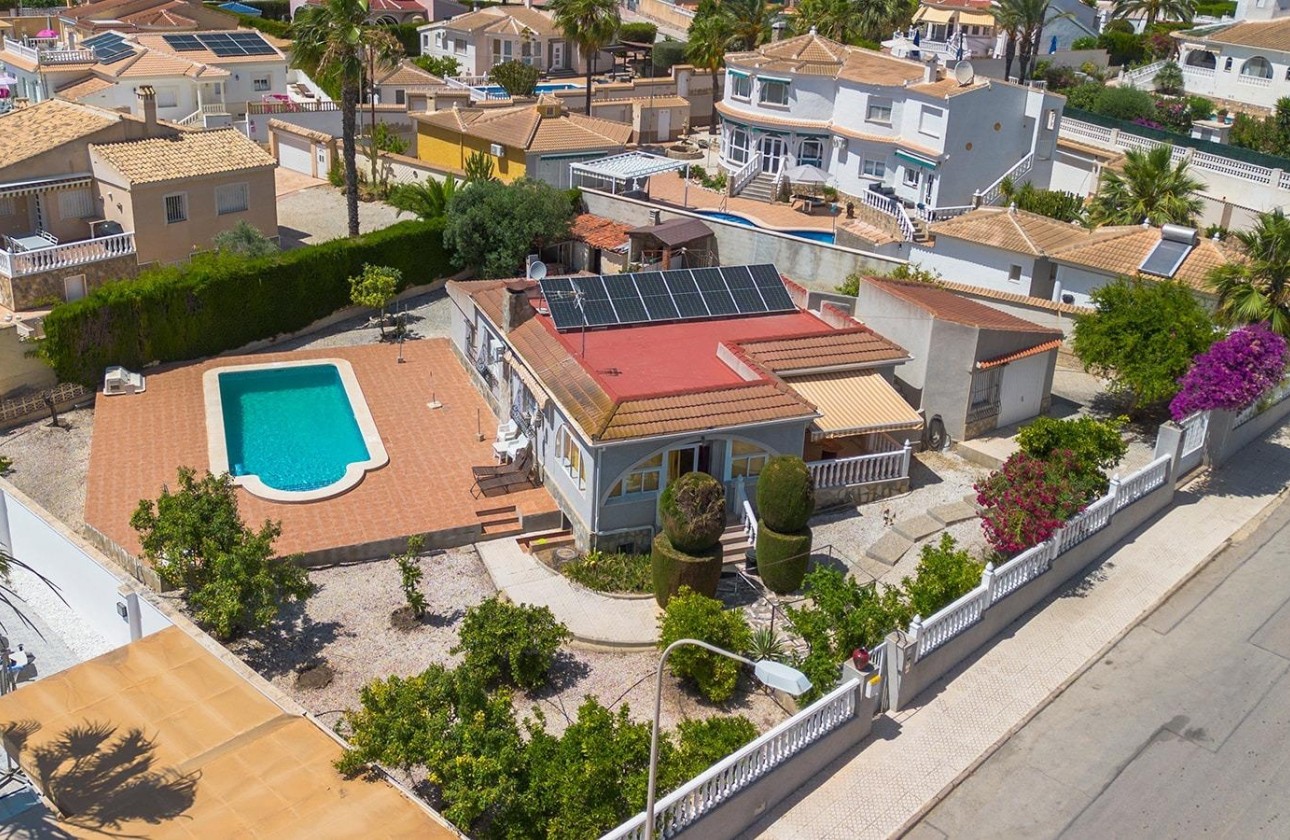 Resale - Detached Villa -
Rojales - Centro de la Ciudad Quesada