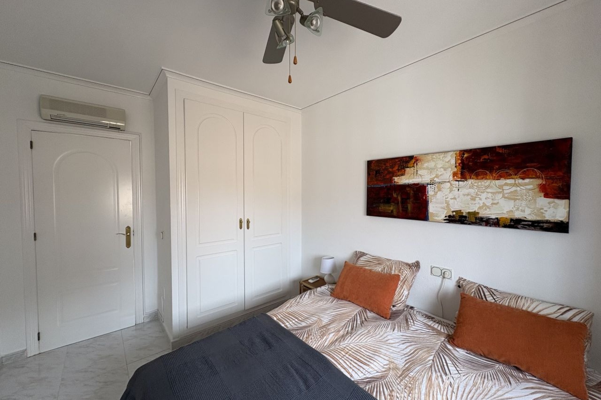 Resale - Detached Villa -
Rojales - La Marquesa