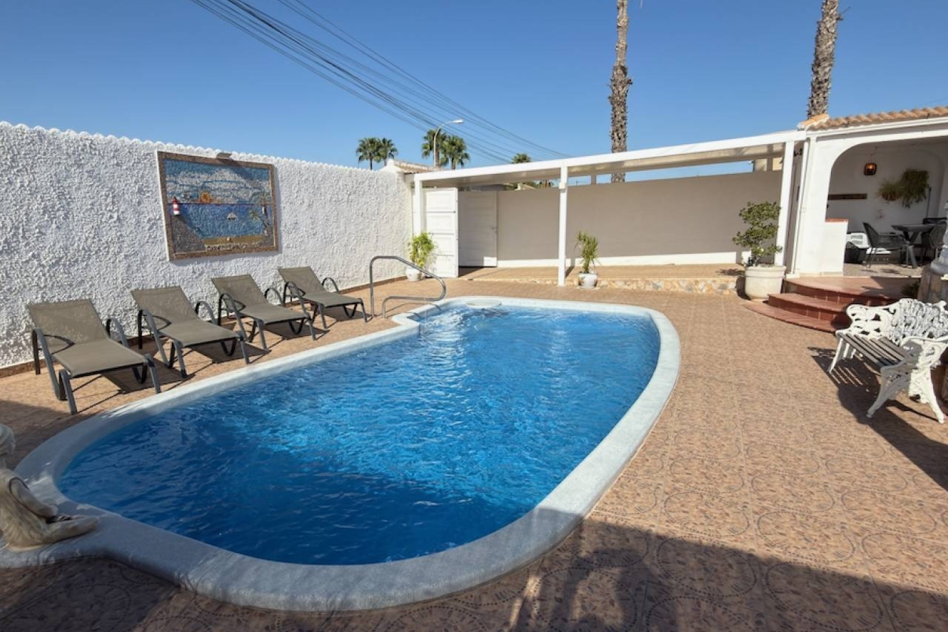 Resale - Detached Villa -
San Luis