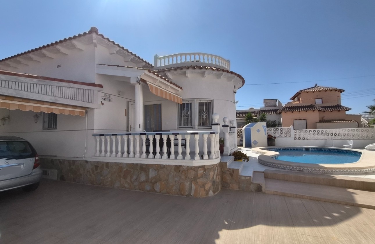 Resale - Detached Villa -
San Miguel de Salinas - Blue Lagoon