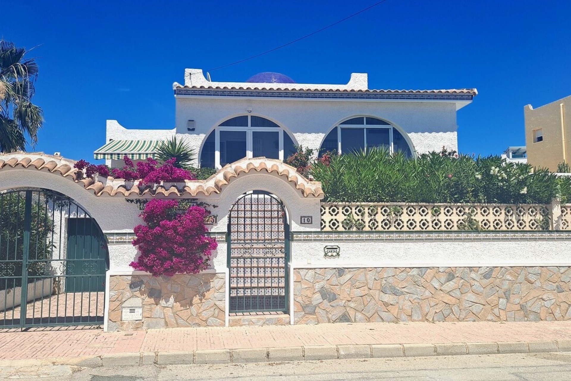 Resale - Detached Villa -
San Miguel de Salinas - Inland