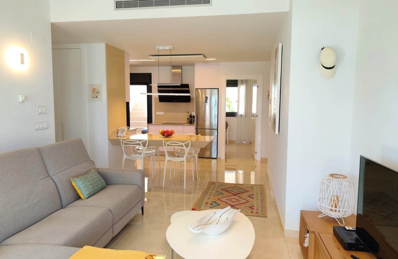 Resale - Detached Villa -
San Miguel de Salinas - Inland